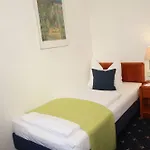 Hotel Excelsior - Station 3*