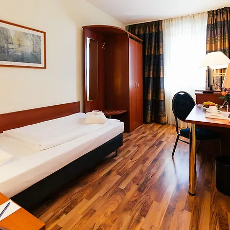 Excelsior - Station Hotel