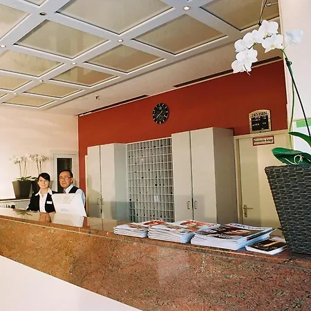 Excelsior - Station Hotel