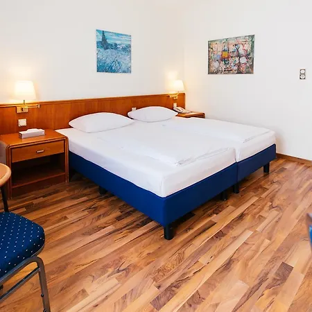 Excelsior - Station Hotel