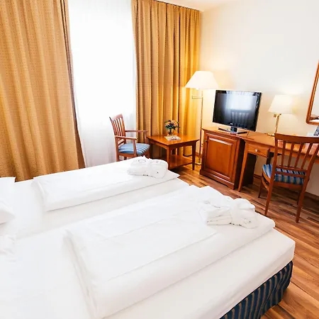 Otel Excelsior - Station