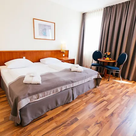 Excelsior - Station フランクフルト