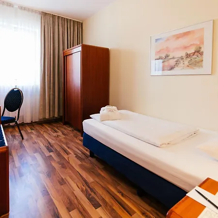 Excelsior - Station 3* Frankfurt am Main