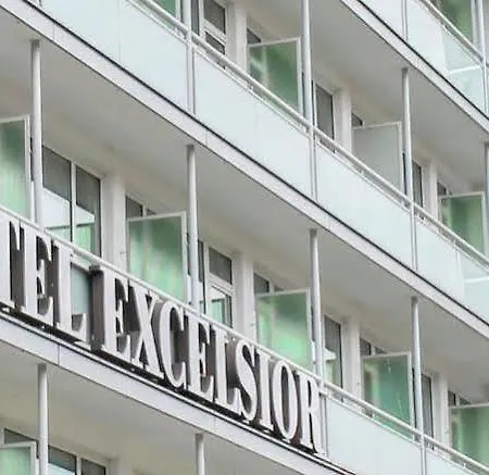 Excelsior - Station