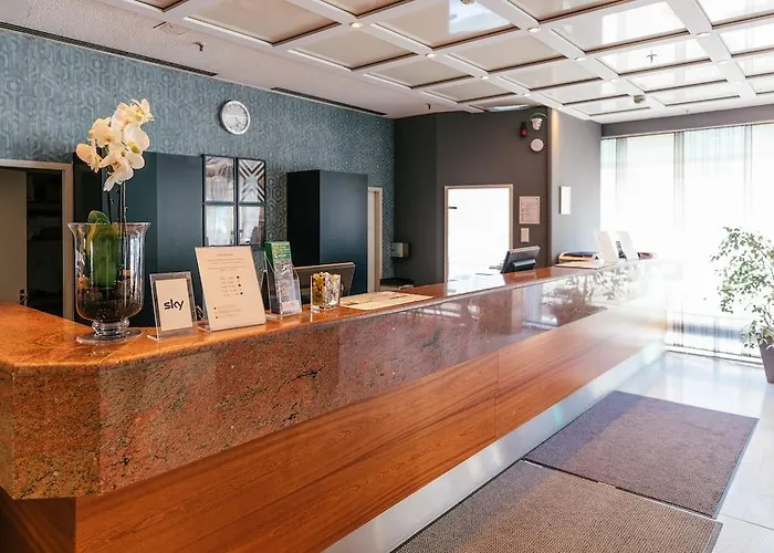 Excelsior - Station 3* Frankfurt am Main