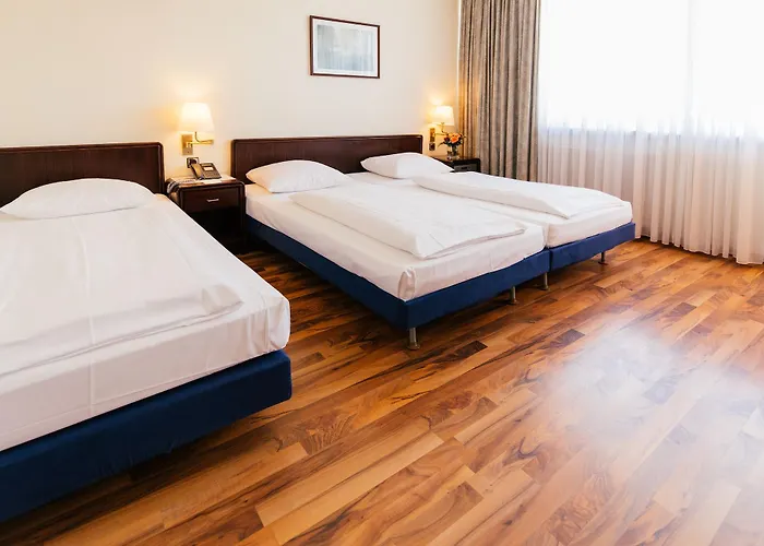 Hotel Excelsior - Station 3*