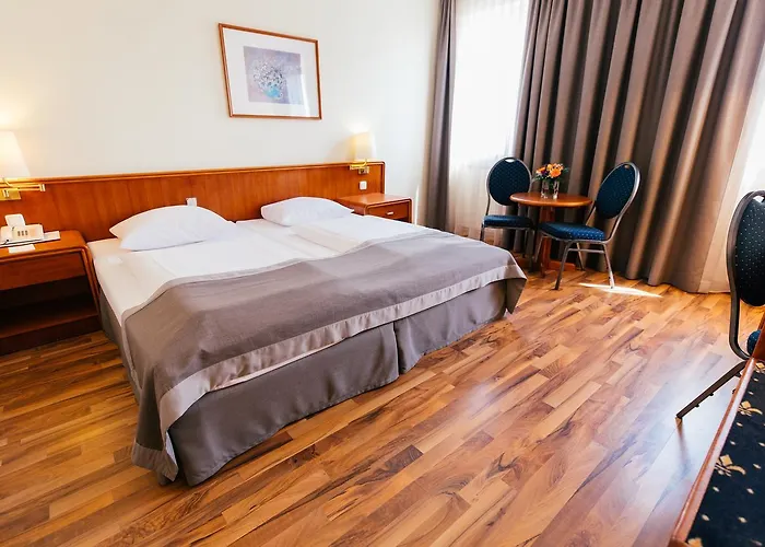 Szálloda Excelsior - Station Frankfurt am Main